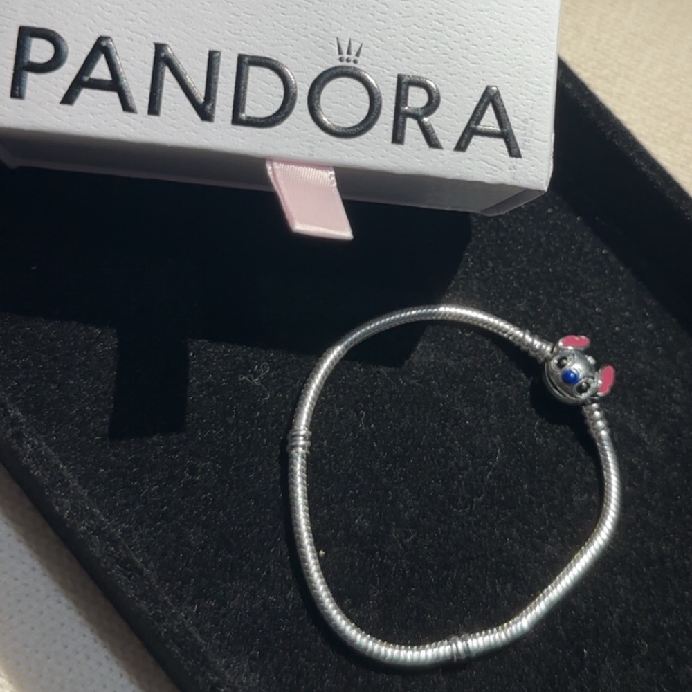 Disney Stitch Snake Chain Bracelet
Sterling silver 925 ALE